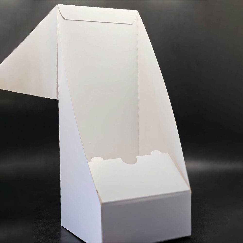 caja-carton-ventana-2